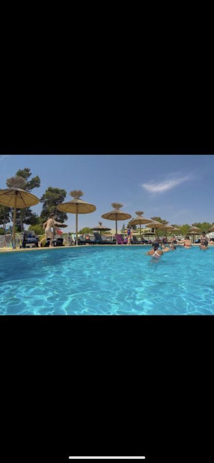 Camping 4 Etoiles Le Bosc Saint Cyrpien Mobil Home ภายนอก รูปภาพ